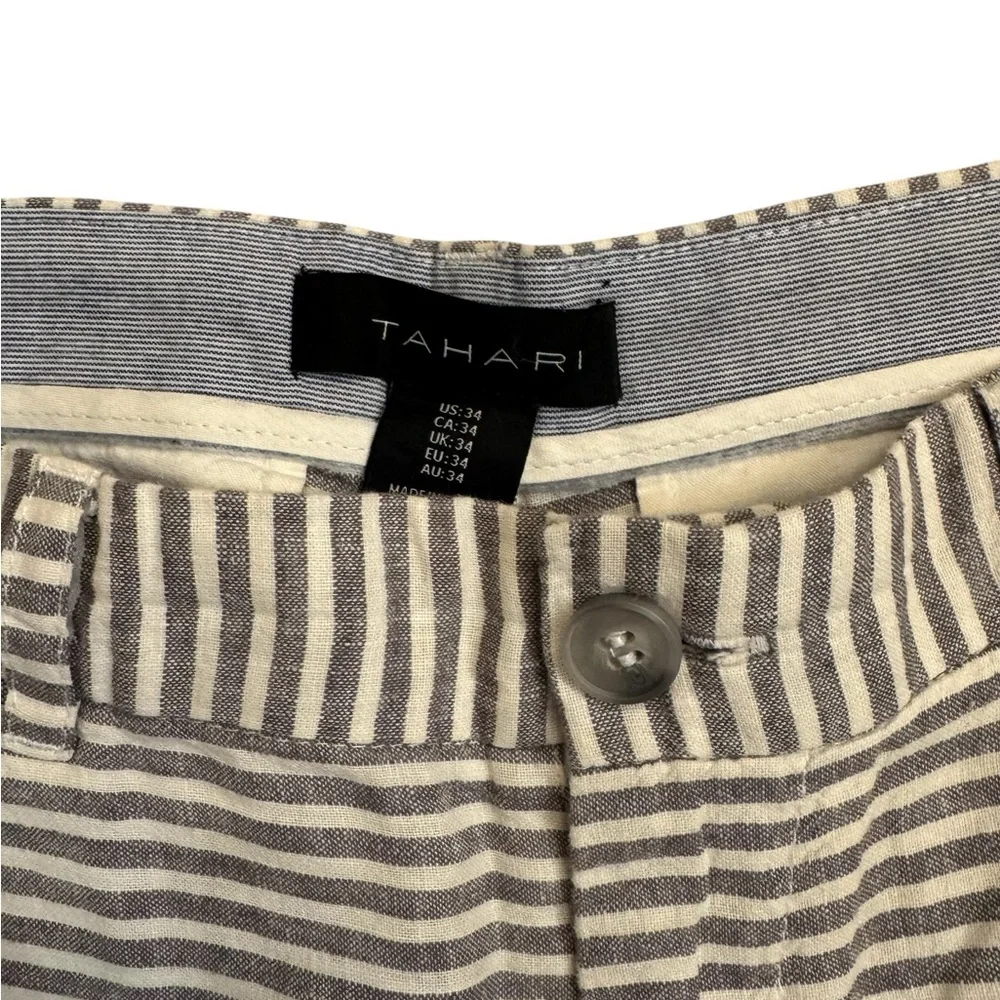 Tahari Stripe Shorts Size 34 Gray White Linen Cotton Seersucker
